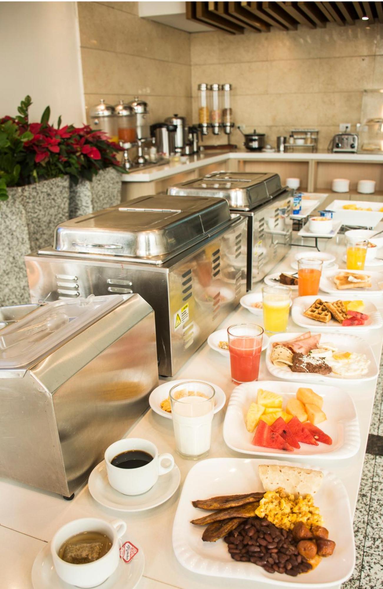 Hotel Las Cascadas San Pedro Sula Dış mekan fotoğraf